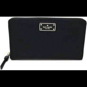 Large kate spade wallet/clutch